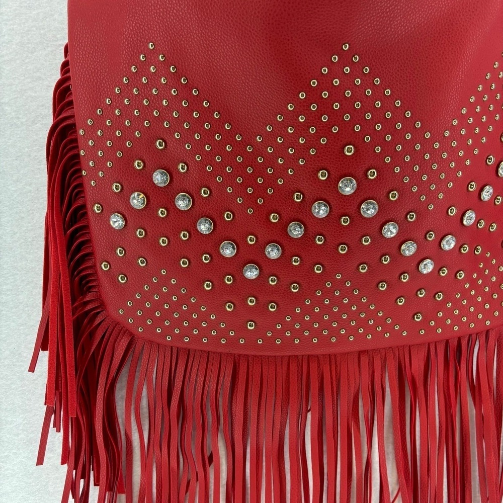 LaTique Red Studded Fringe Hobo Bag Vegan Leather Boho Western Festival Cowgirl - Picture 6 of 13